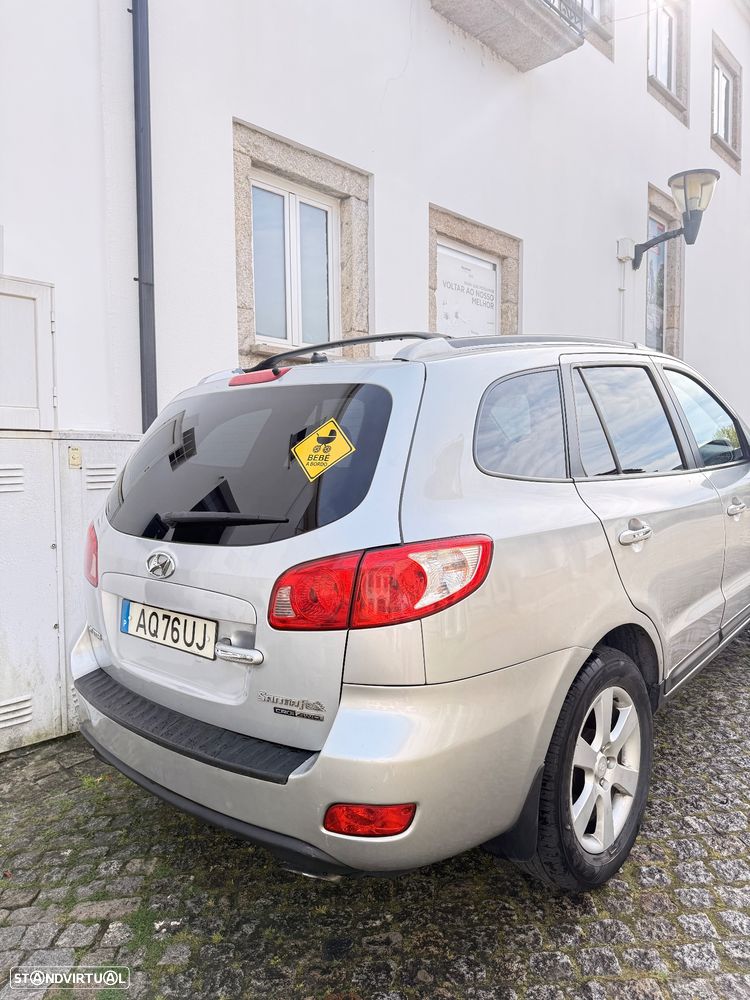 Hyundai Santa Fe 2.2 CRDi 4WD Style Aut. - 4