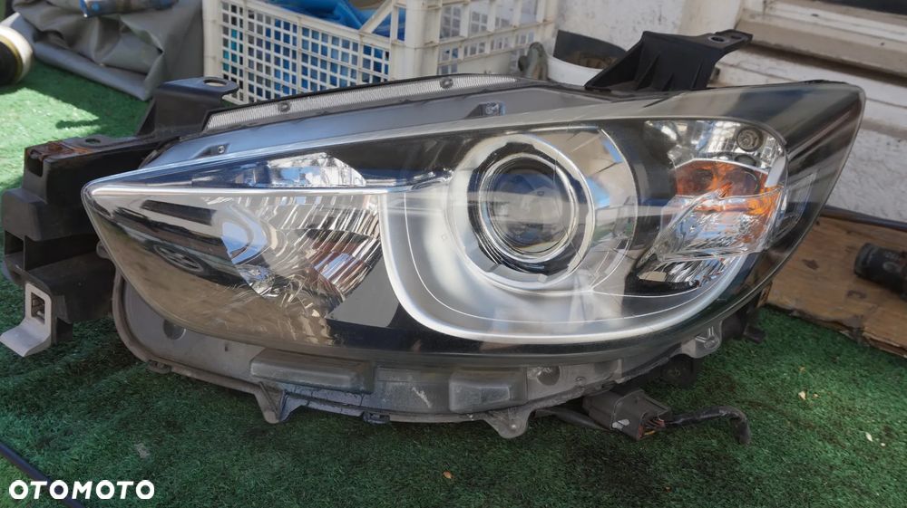Mazda CX-5 lampa xenon przednia kompletna lewa UK - 3