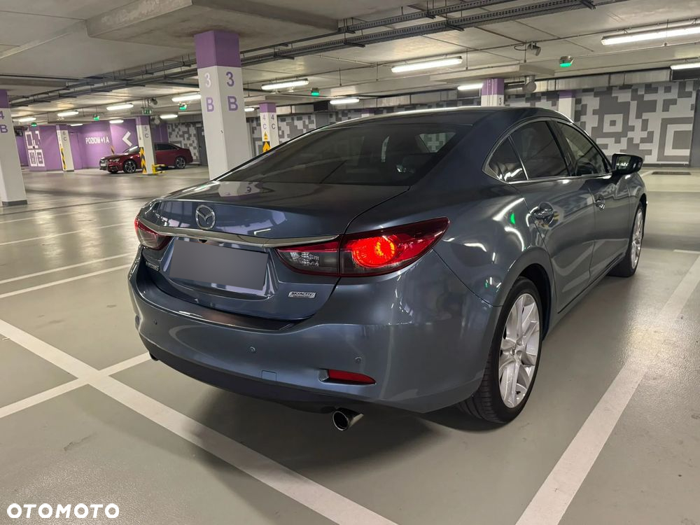 Mazda 6 - 8