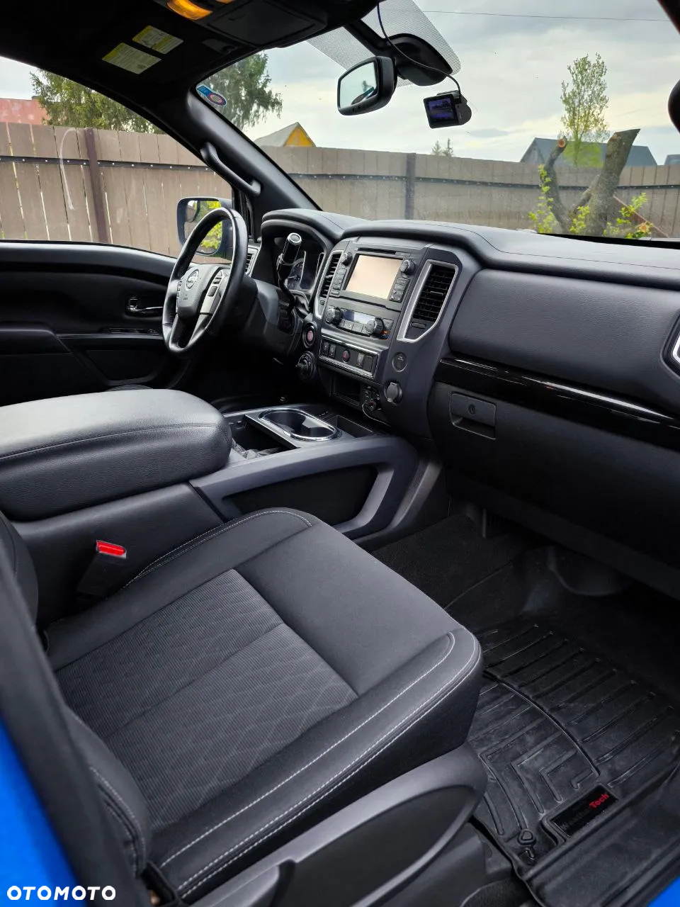 Nissan Titan - 10