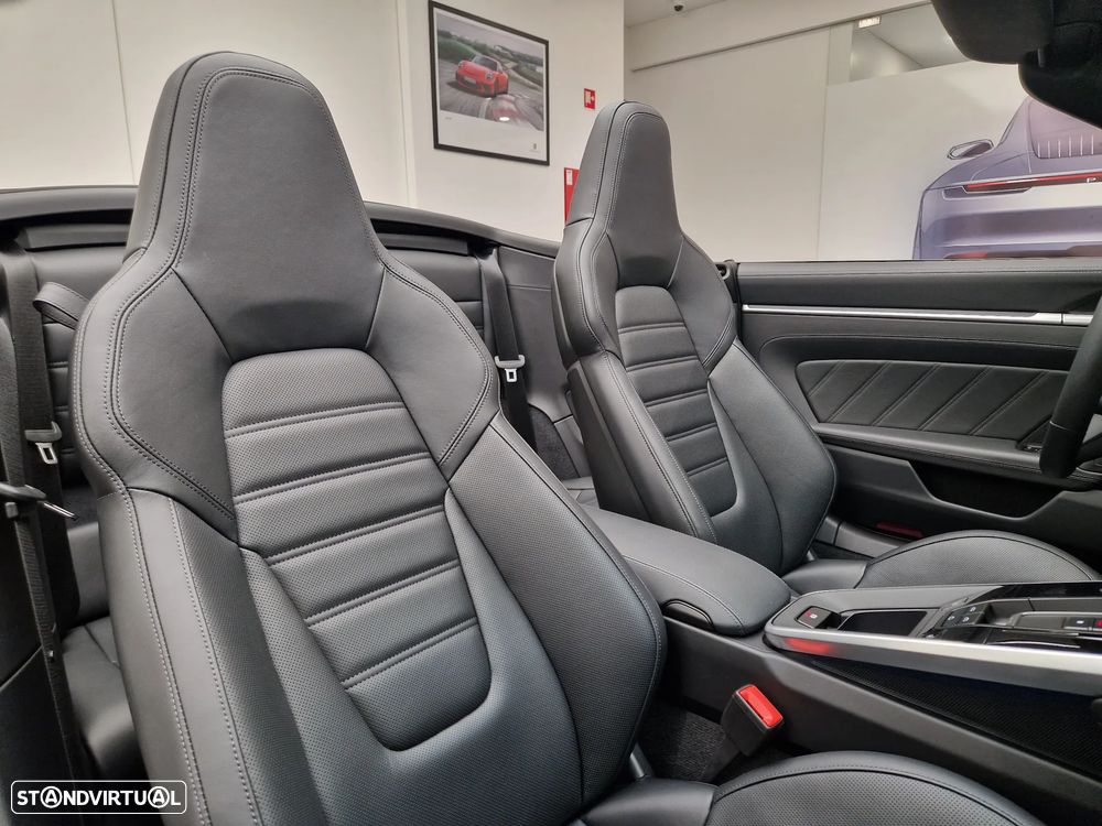 Porsche 911 (992) Carrera GTS - 38