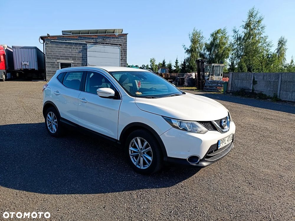Nissan Qashqai - 1