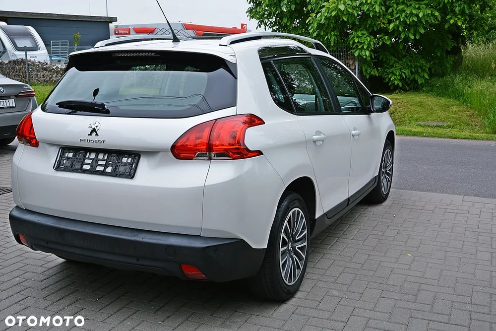 Peugeot 2008 120 VTI Allure - 10