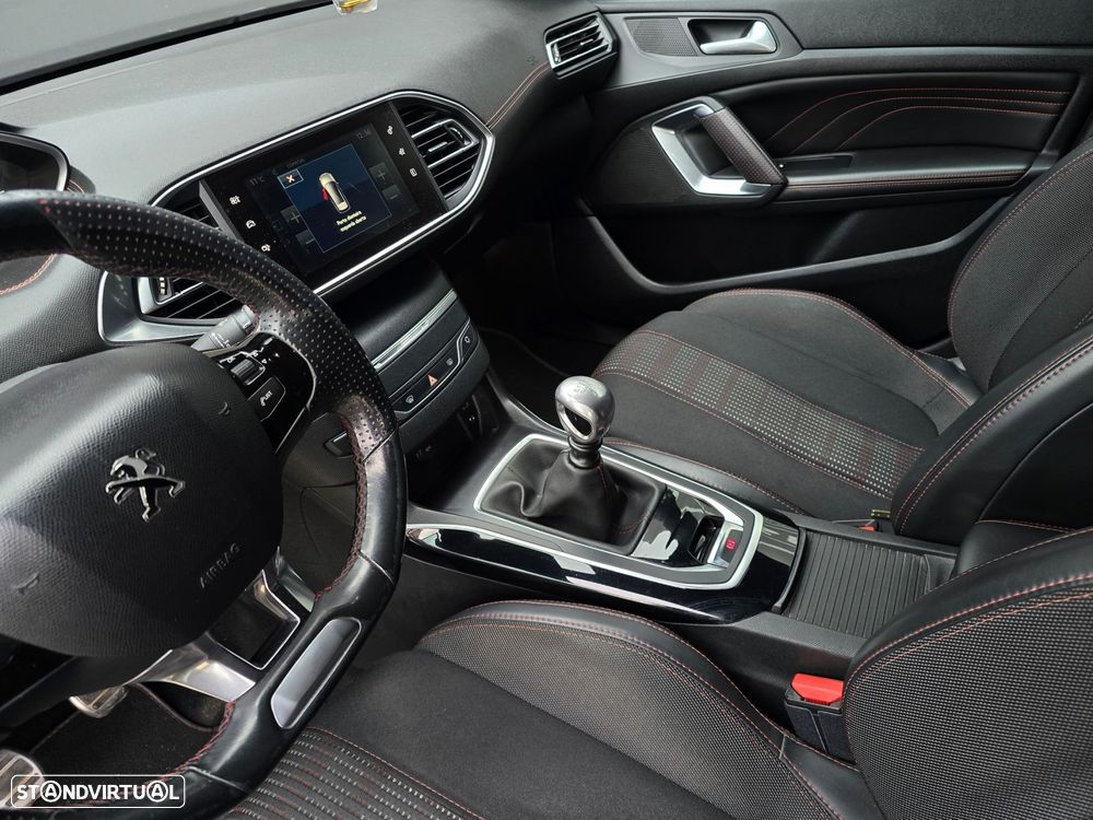 Peugeot 308 1.6 BlueHDi GT Line - 21