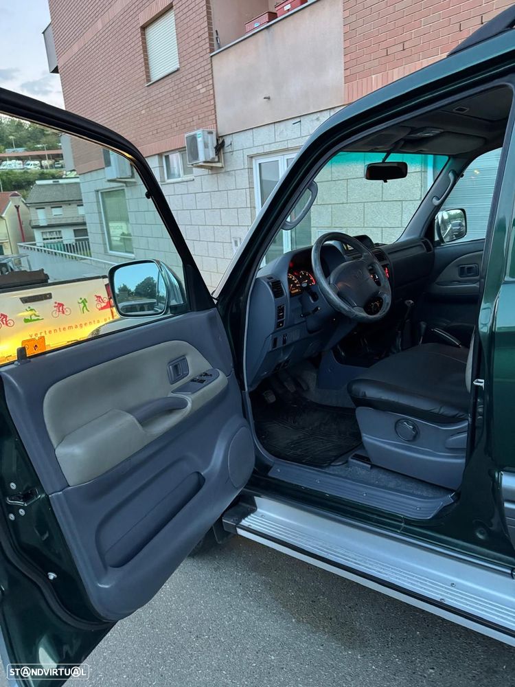 Toyota Land Cruiser - 11