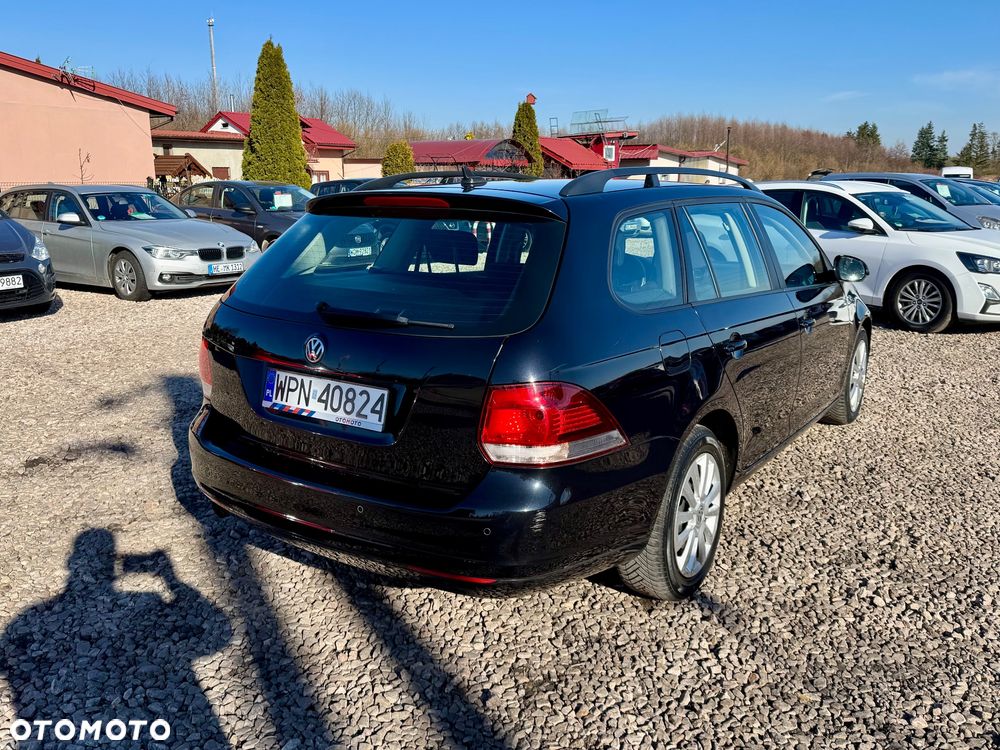 Volkswagen Golf - 23