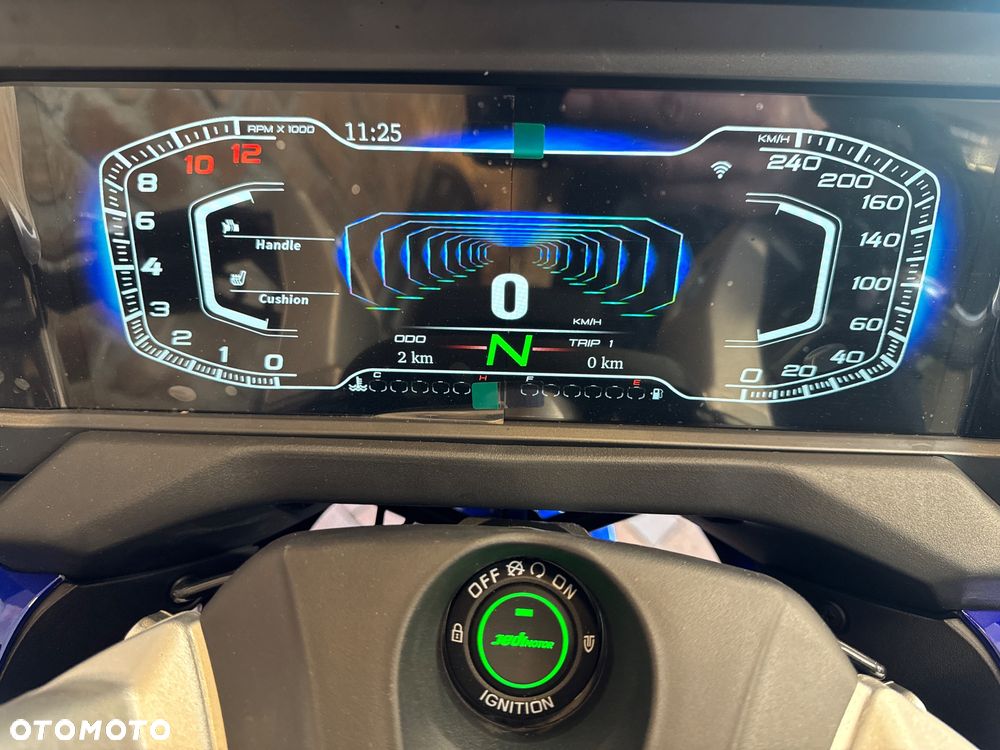 Jawa 750 Touring - 10