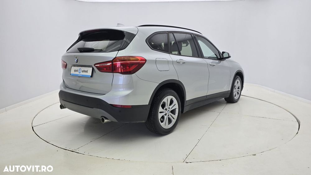 BMW X1 xDrive20d AT - 6