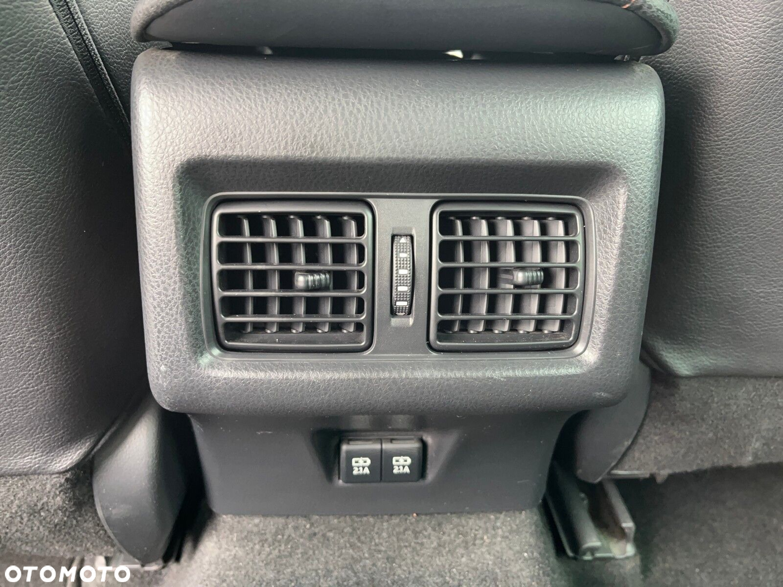 Toyota Camry - 15