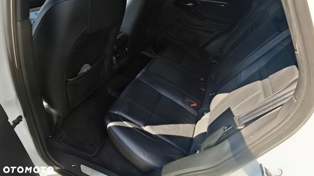 Land Rover Range Rover Evoque D150 R-Dynamic HSE - 9