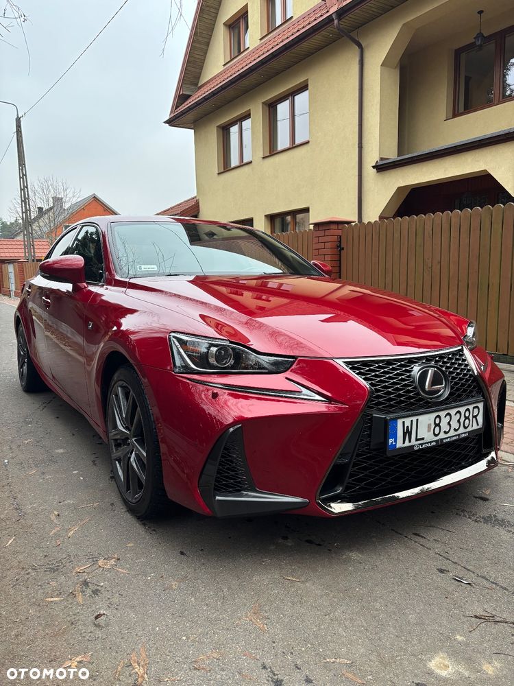 Lexus IS 200t / 300 F Sport - 7