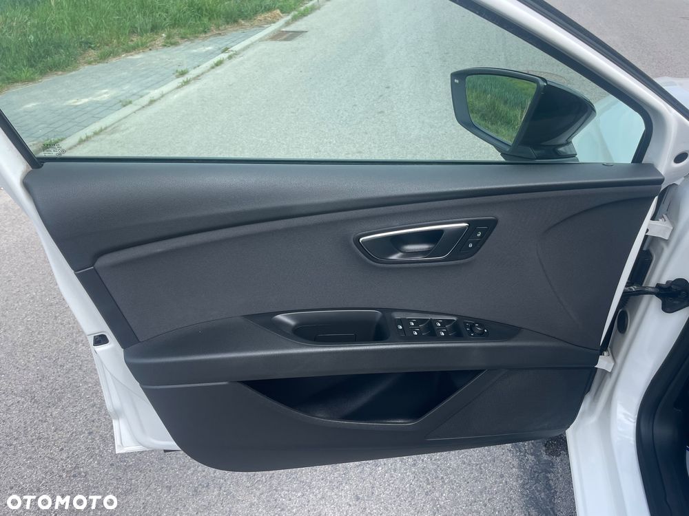 Seat Leon 1.2 TSI Start&Stop CONNECT - 9