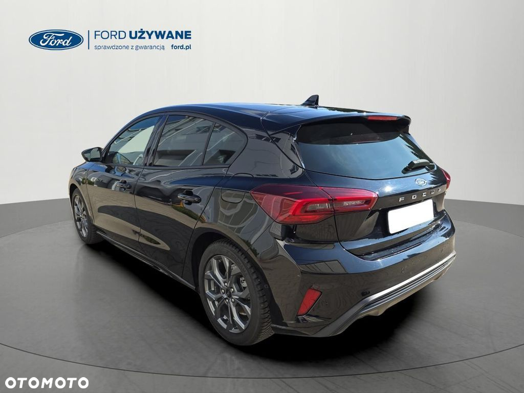 Ford Focus - 13