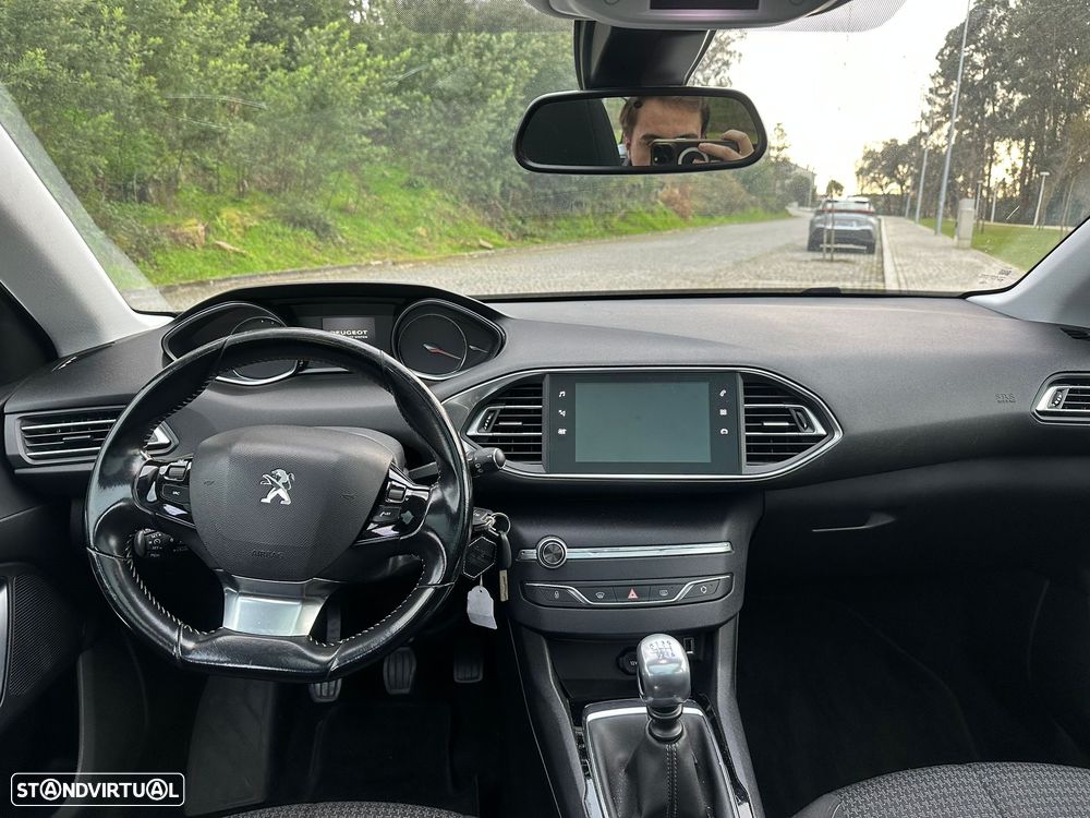 Peugeot 308 SW BlueHDi 100 Stop & Start Active - 10