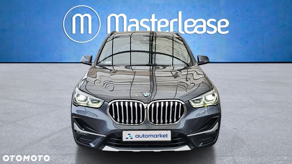 BMW X1 sDrive18i xLine - 3