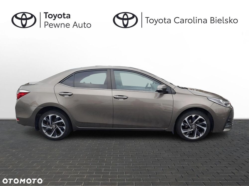 Toyota Corolla - 26