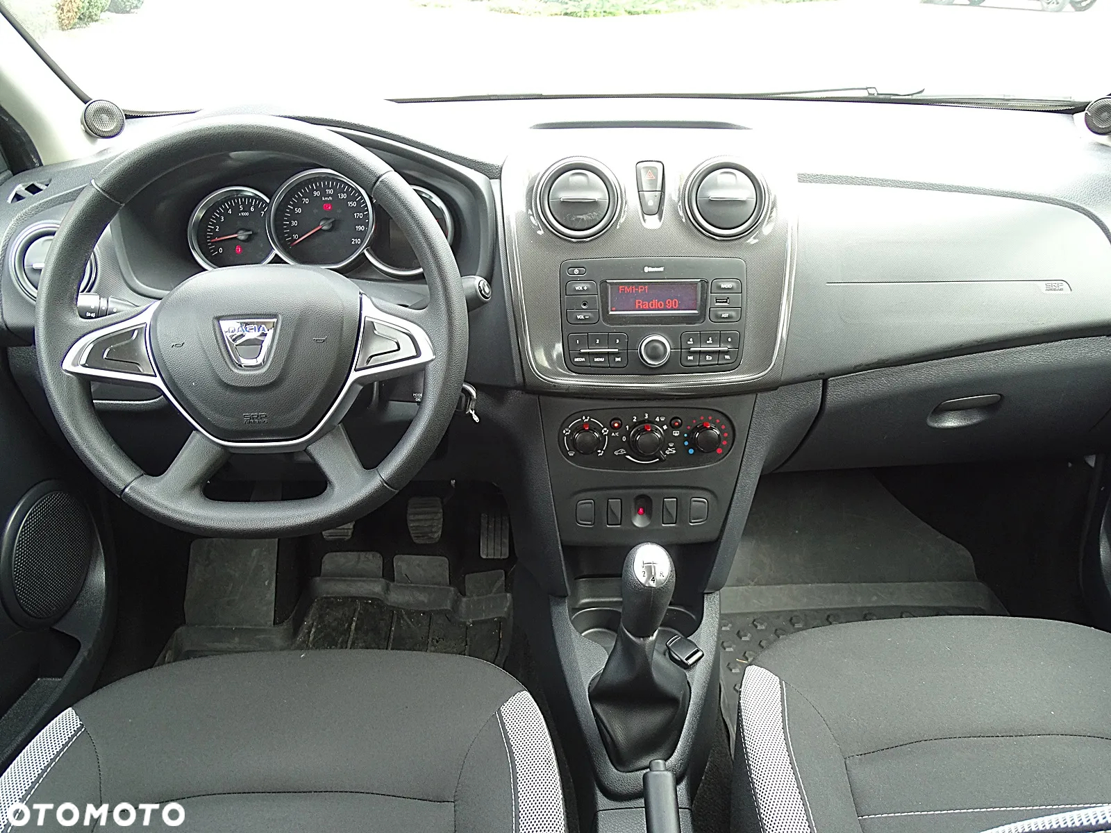 Dacia Sandero Stepway SCe 75 Essential - 6