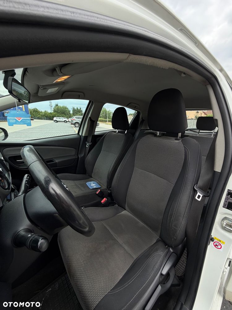 Toyota Yaris Hybrid 100 Premium - 20