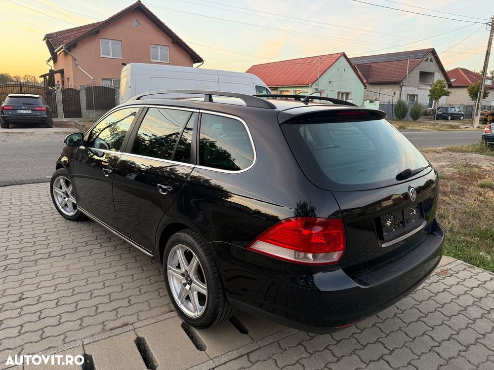 Volkswagen Golf - 3