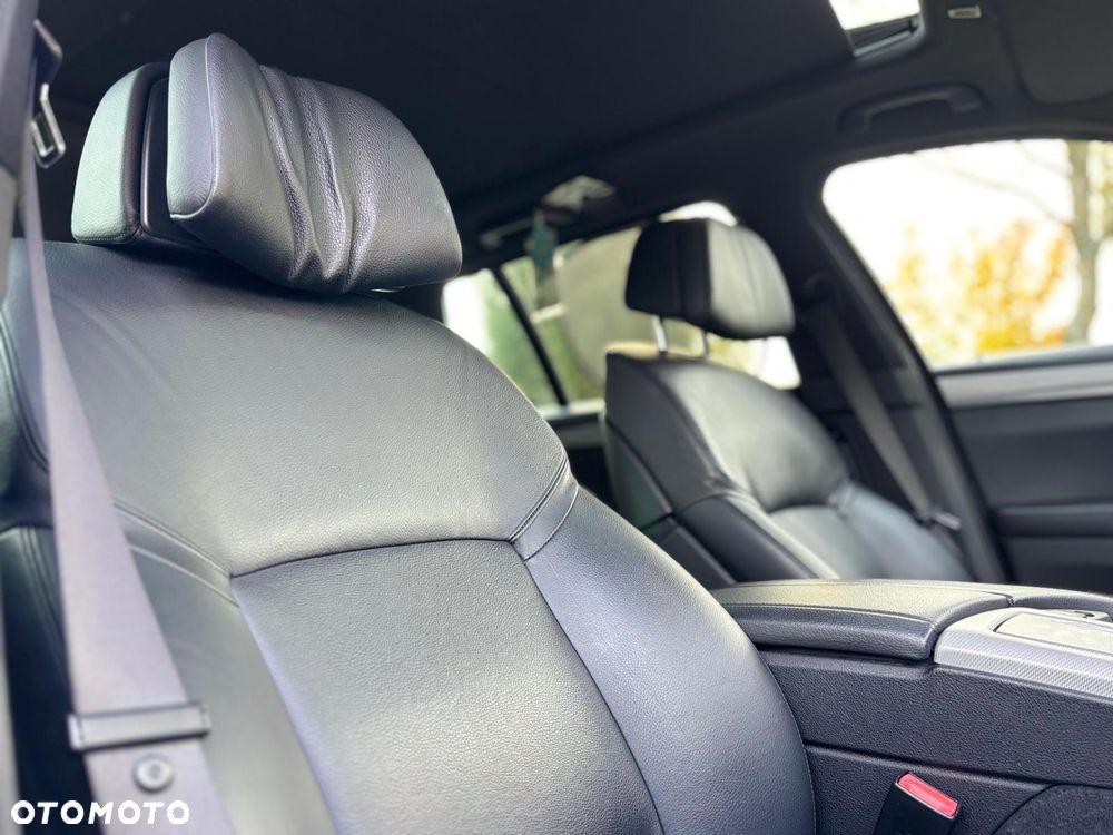 BMW Seria 5 535i - 26
