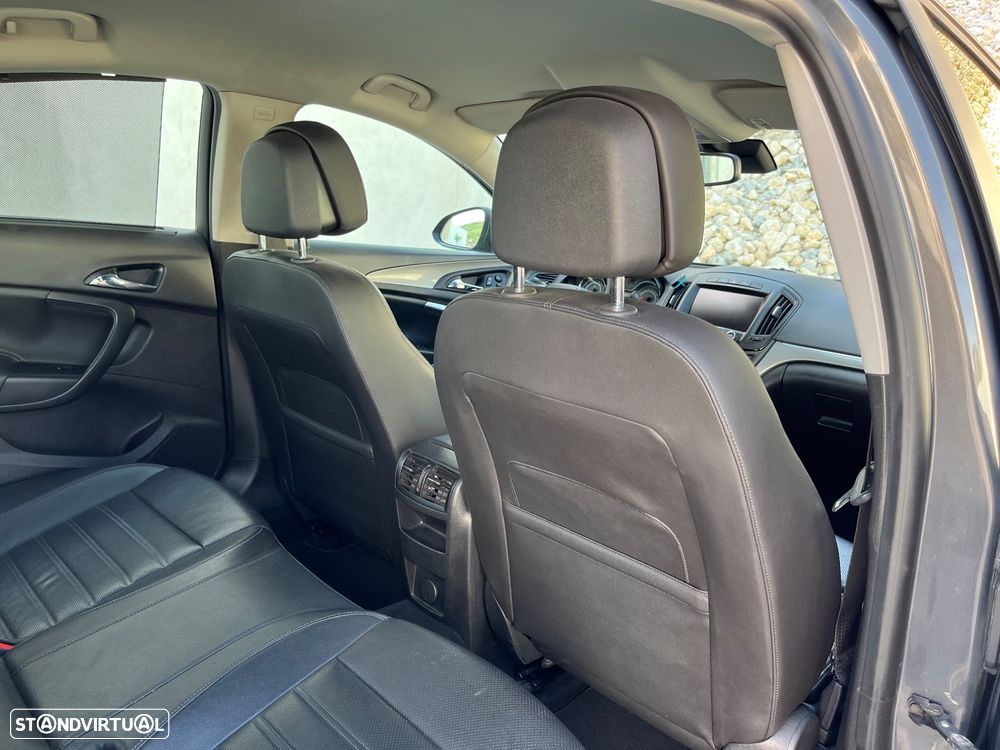 Opel Insignia 2.0 CDTI executive S/S - 36