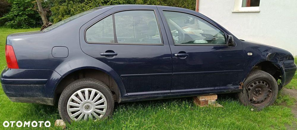 Volkswagen Bora Variant 2.0 - 5