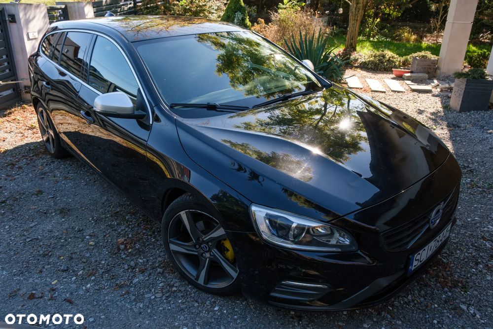 Volvo V60 D4 Drive-E R-Design Summum - 4