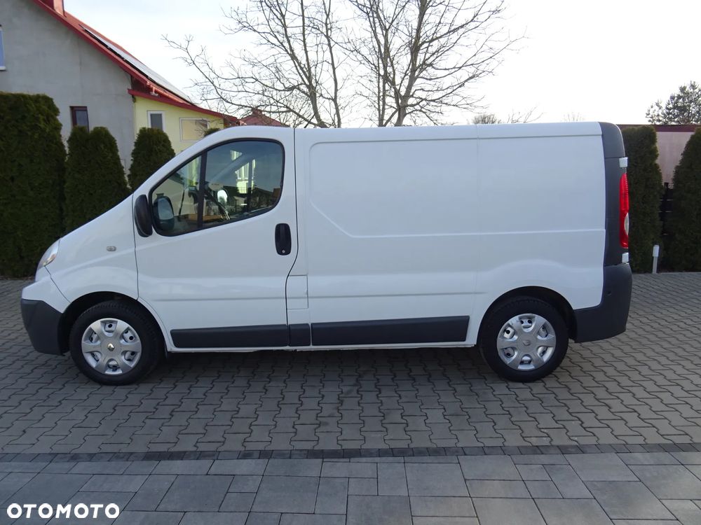 Renault Trafic 2,0 DCI 175tys km Furgon - 2