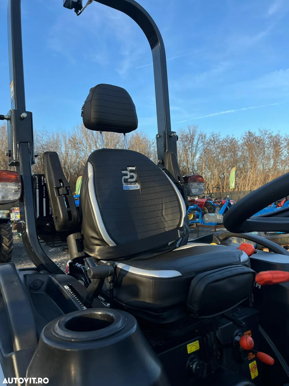 Solis S26HST BLACK LIMITED Edition - 8