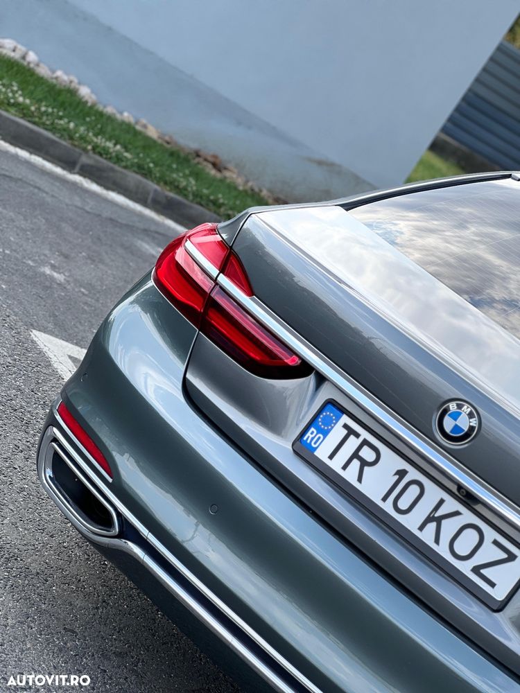 BMW Seria 7 730d xDrive - 7