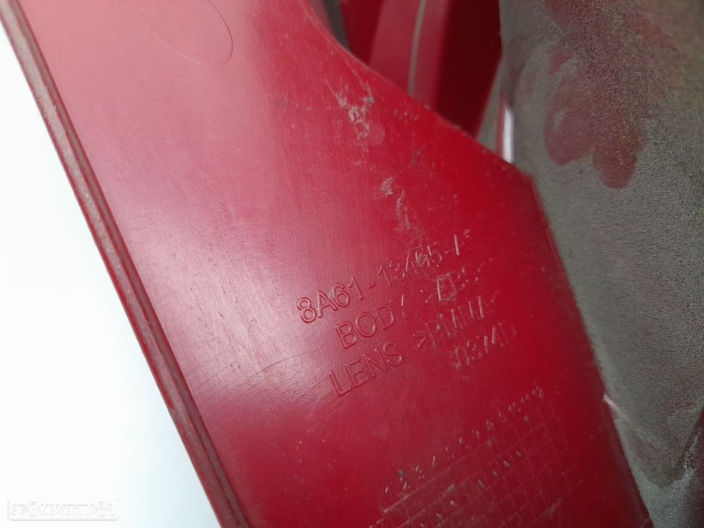 Farolim esquerdo FORD Fiesta VI (CB1, CCN) - 4