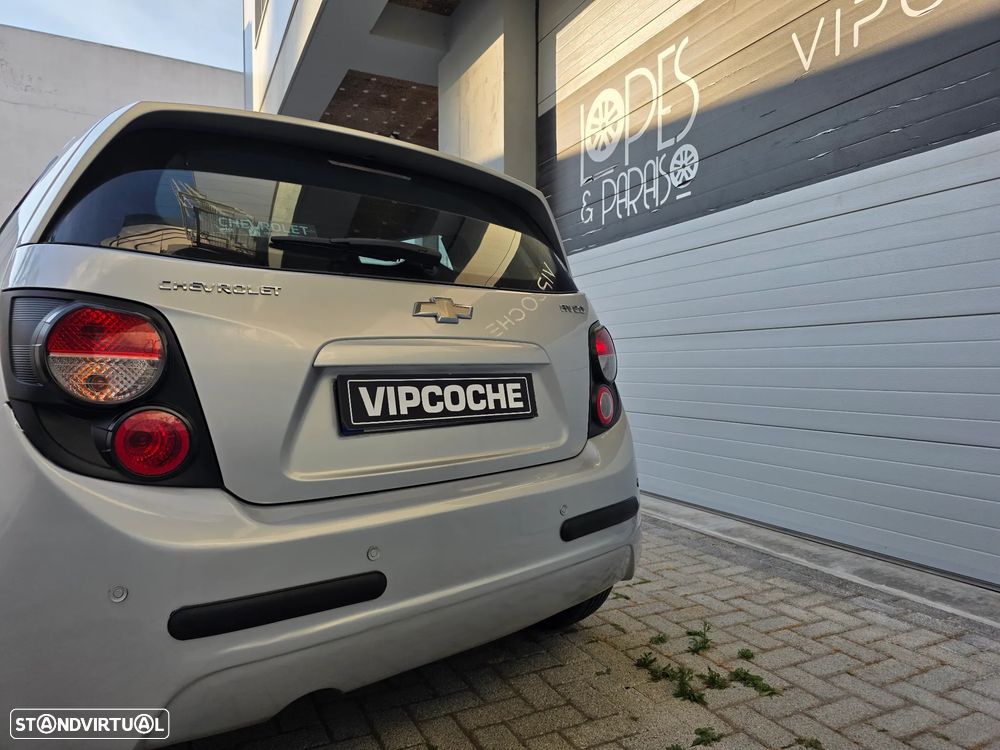 Chevrolet Aveo 1.3 VCDi LTZ - 38