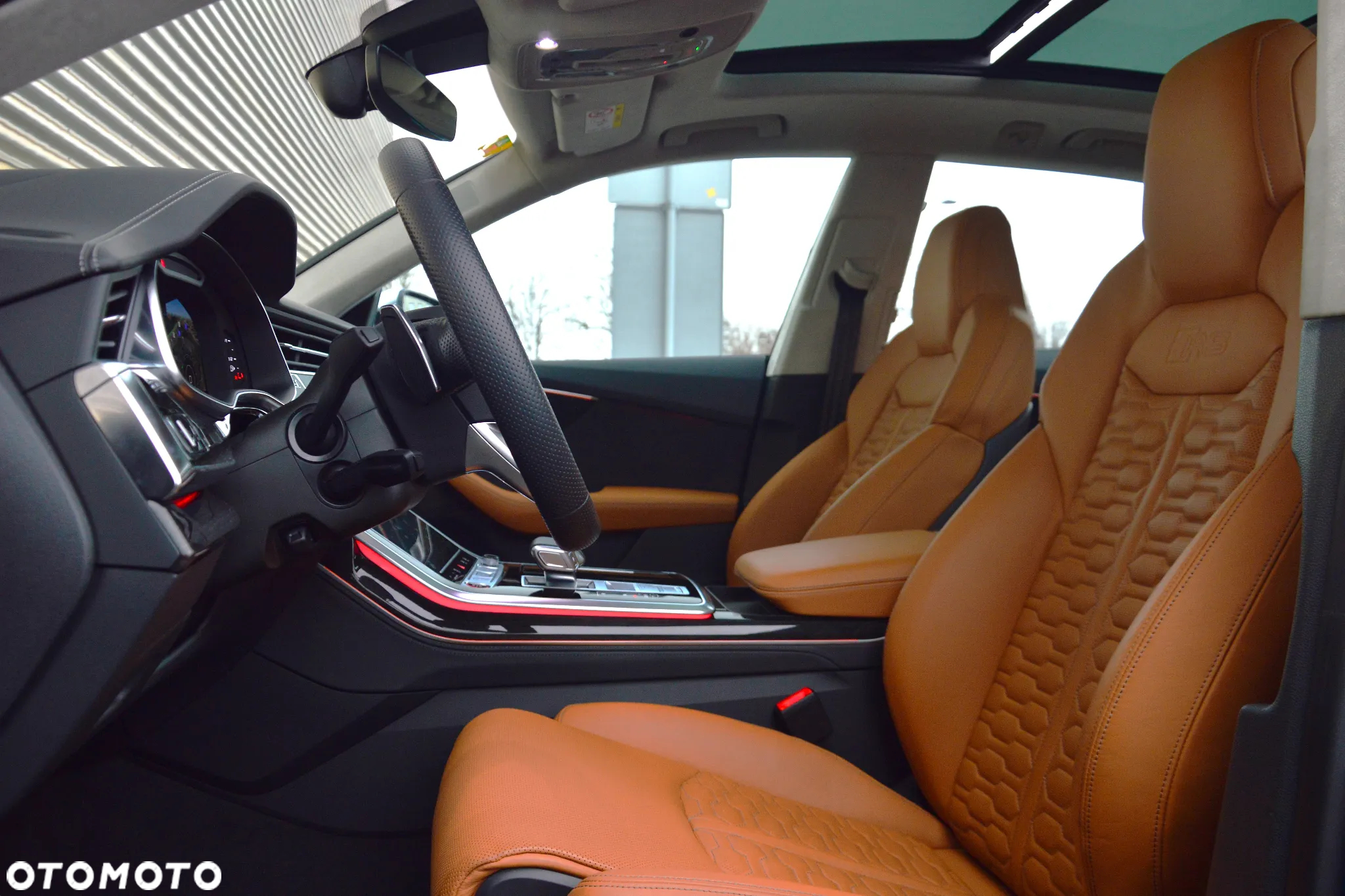 Audi RS Q8 - 15