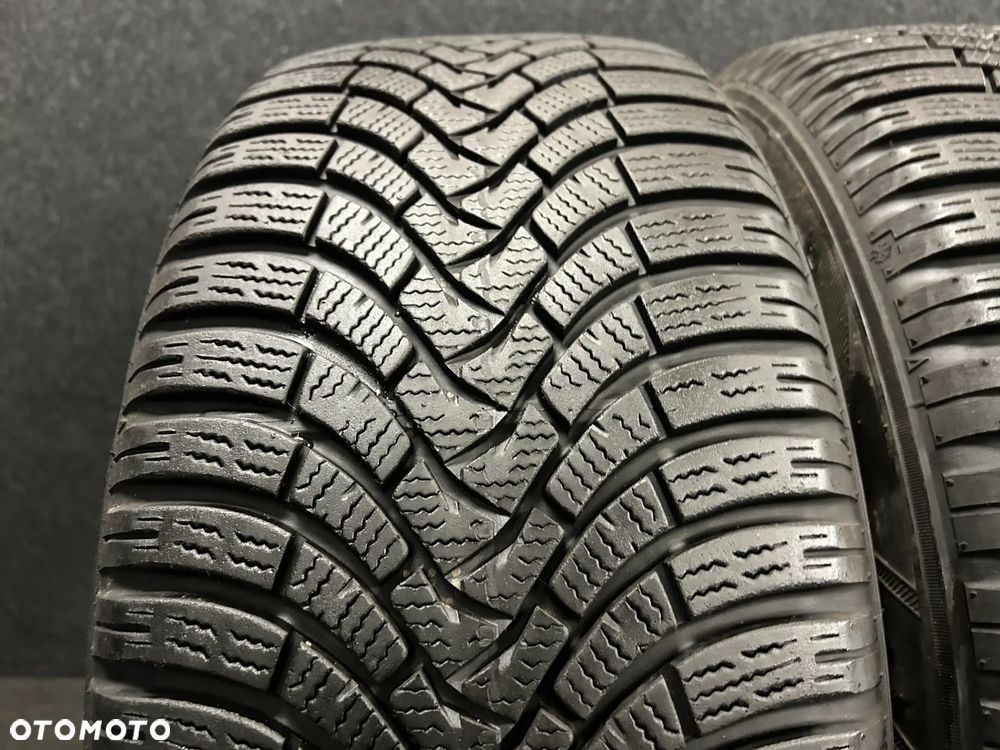 Opony zimowe Falken EuroWinter HS01 235/55/17 103V 2szt. - 2