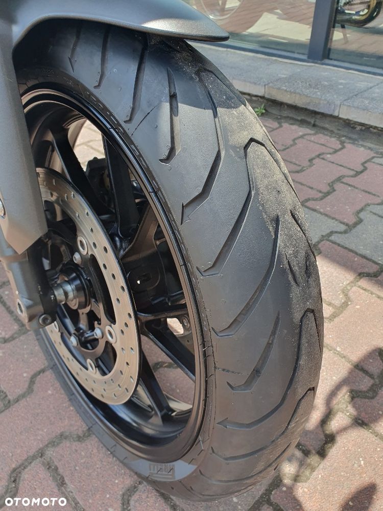 Yamaha MT - 3
