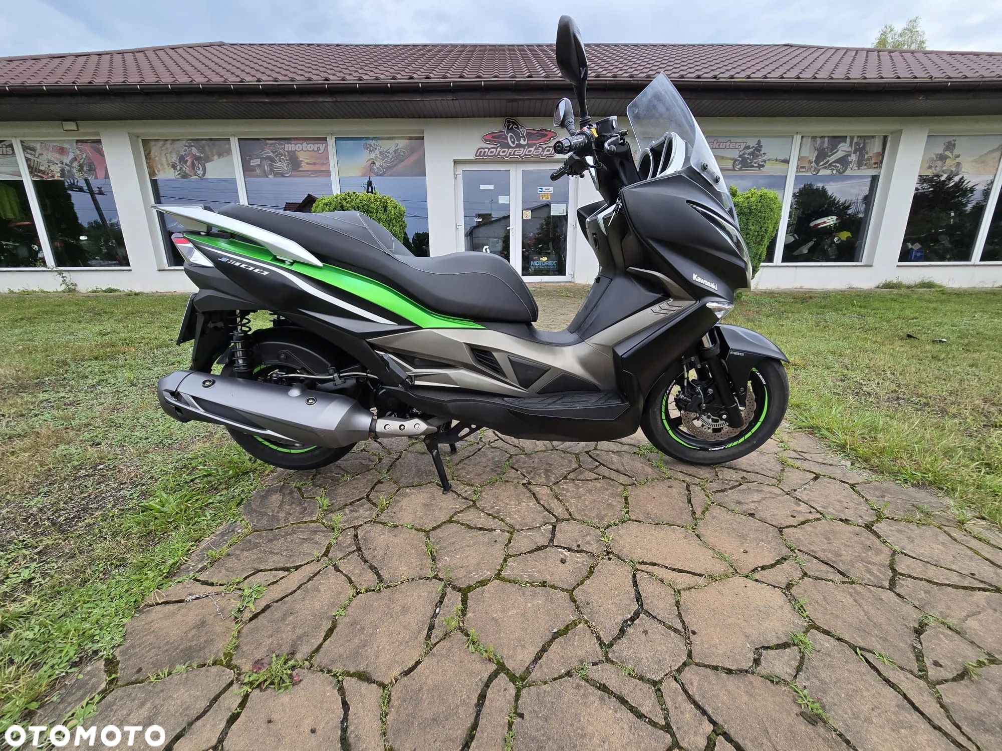 Kawasaki Inny - 1