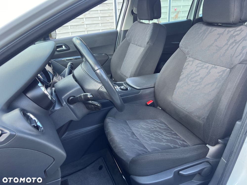 Peugeot 3008 1.6 HDi Trendy - 21