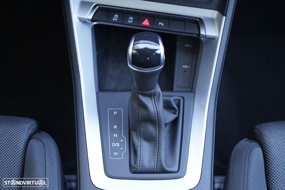 Audi Q3 35 TFSI Advanced S tronic - 10