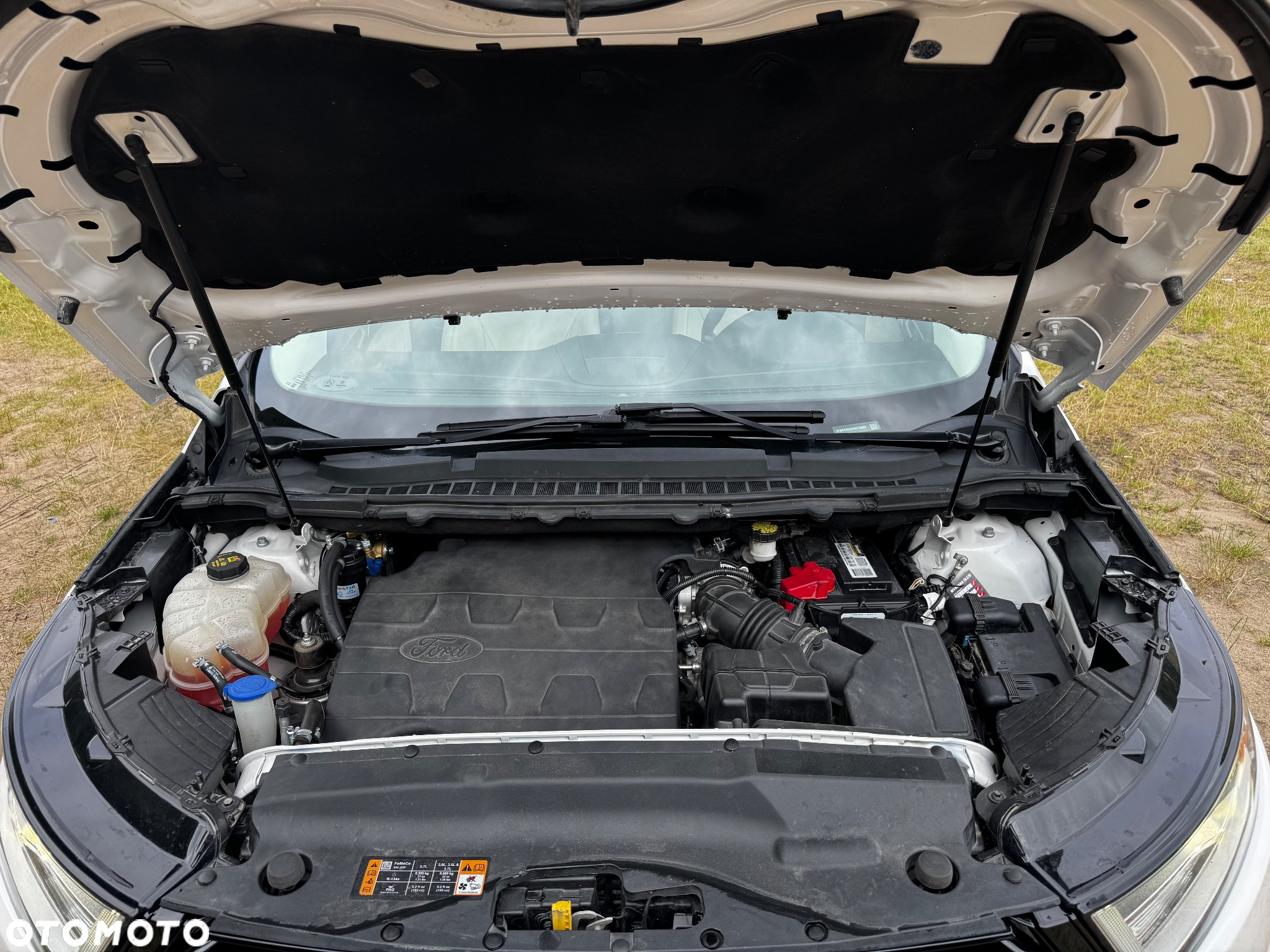 Ford Edge - 32