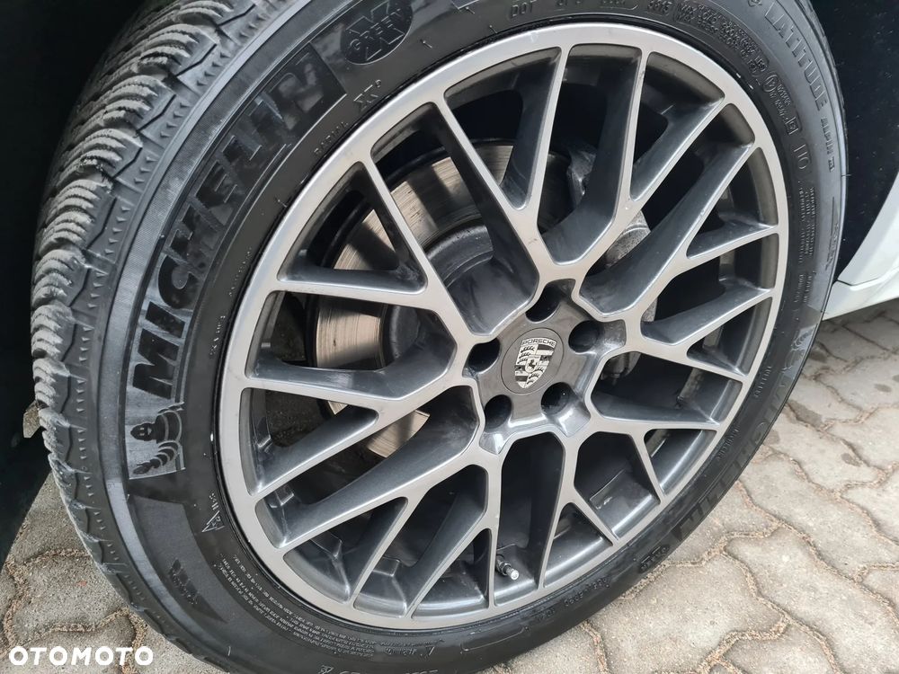 Porsche Macan Standard - 34