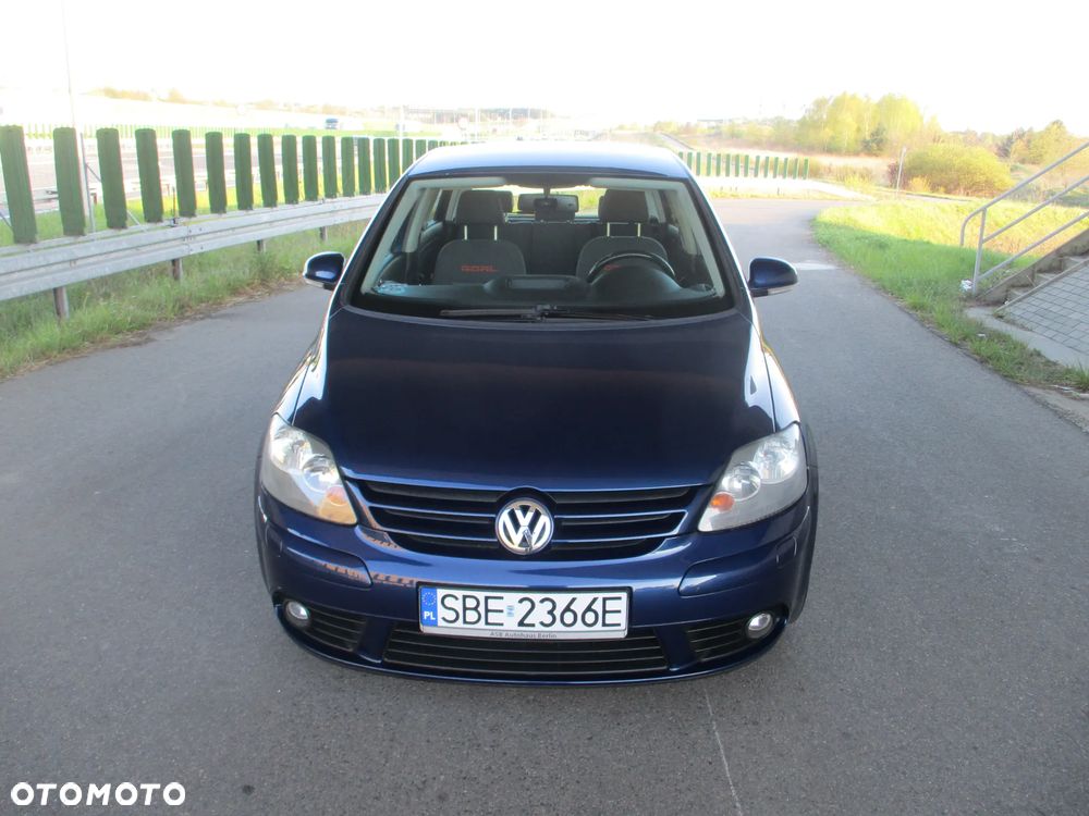 Volkswagen Golf Plus 1.9 TDI DSG Goal - 2
