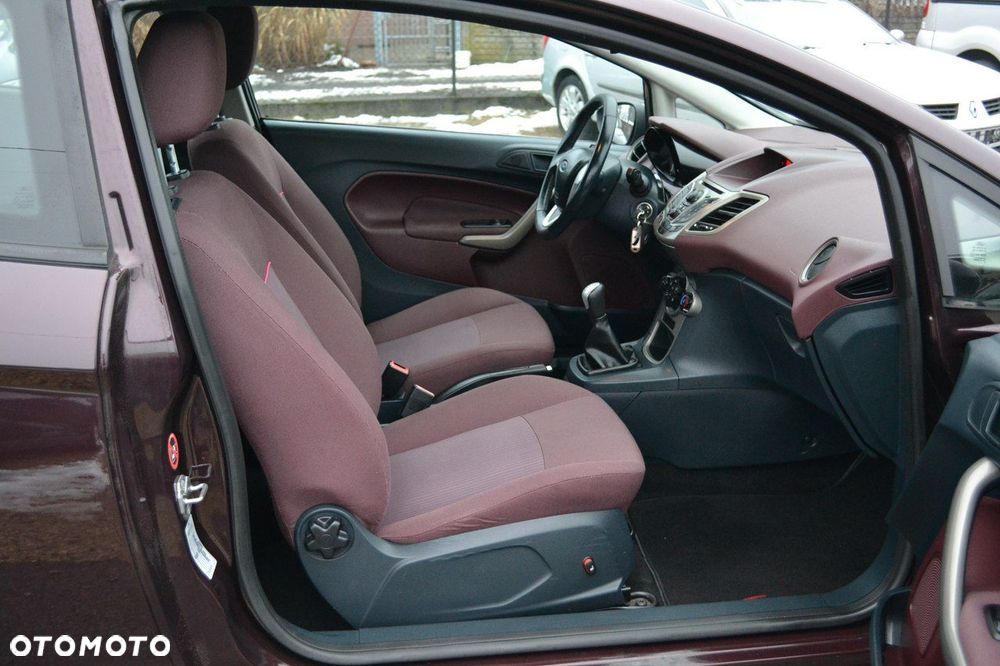 Ford Fiesta 1.6 TDCi Trend - 11