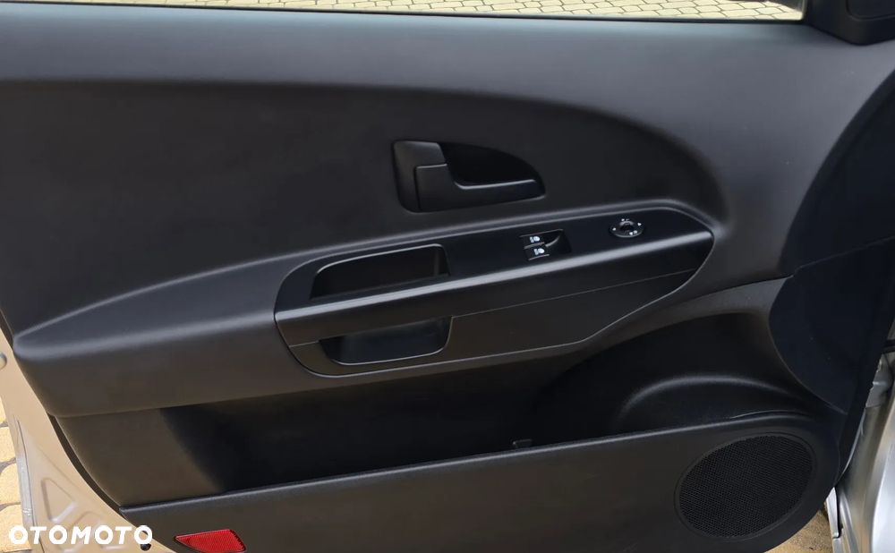 Kia Ceed - 15