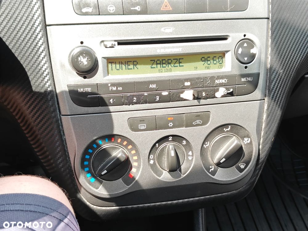 Fiat Grande Punto 1.4 8V Racing - 23