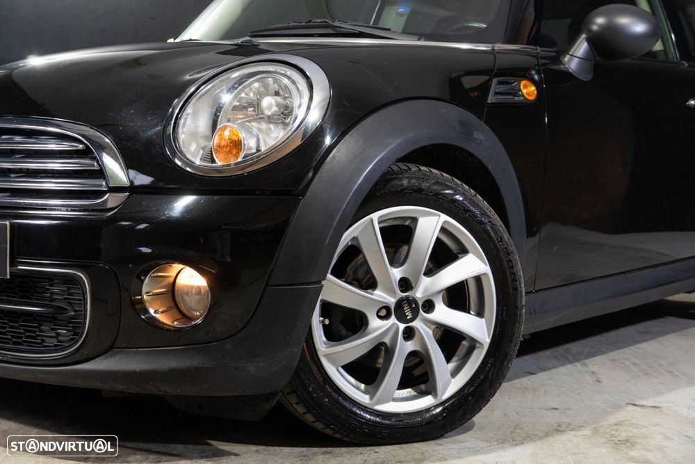 MINI 3 Portas One D - 42