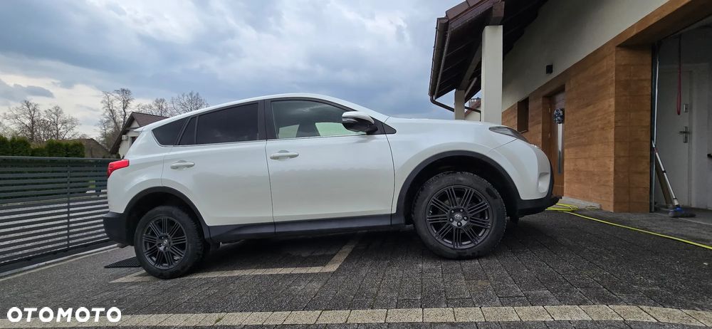 Toyota RAV4 2.0 Premium - 2