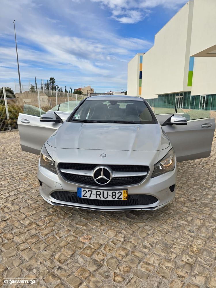 Mercedes-Benz CLA 180 d - 9