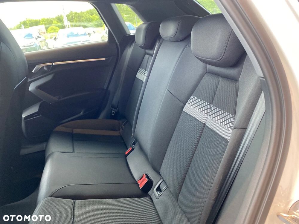 Audi A3 Sportback - 11
