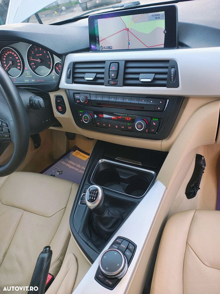 BMW Seria 3 320i Efficient Dynamics Edition Luxury Line - 16