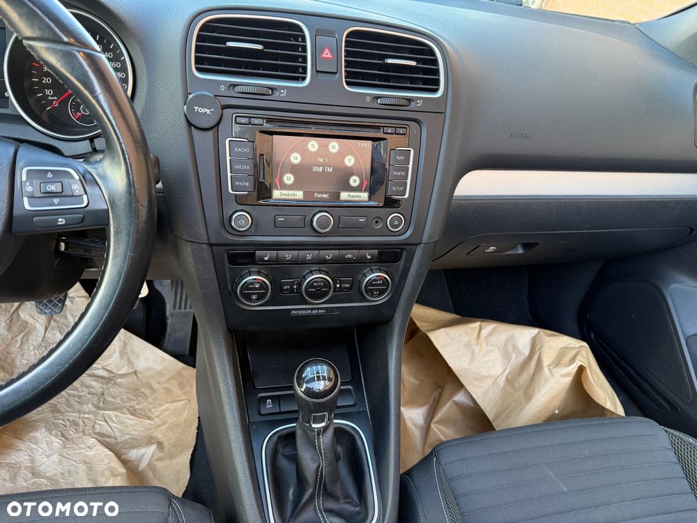 Volkswagen Golf - 21